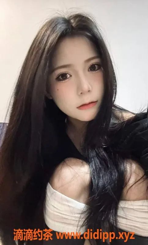 深圳楼凤资源信息,深圳龙华小雨，18岁163cm、98斤，1200元起