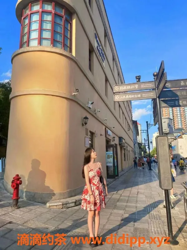 深圳楼凤资源信息,南山芮芮，165cm C罩杯，1500元一小时