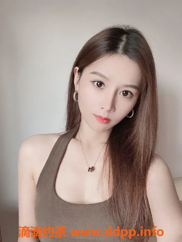 郑州楼凤-白雪雪：优质服务，随叫随到，期待您的联系