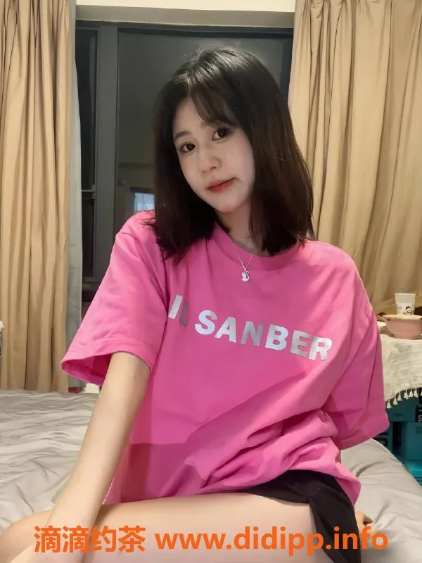 厦门楼凤-思明区月月，7张绝美写真，私教服务超赞！