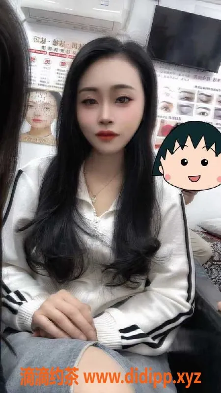 广州楼凤-广州白云新下海小师妹，24岁，43kg，美胸34B