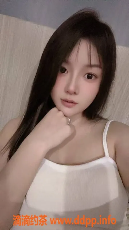 深圳楼凤资源信息,福田御姐菲菲，千元享舌吻服务