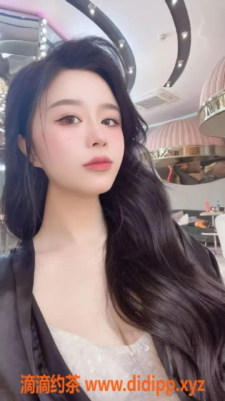 北京楼凤资源信息,璐璐朝阳草房千元档，170高45kg陪浴服务