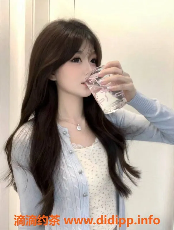 深圳楼凤-南山允儿，900元火热预约，尽享独特服务！