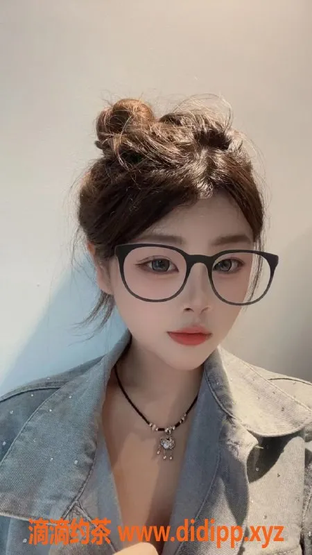 上海楼凤-普陀嫩妹崽崽，36C/45KG/900元超值服务