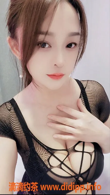 深圳楼凤-龙华丹妮，900元超值服务等你来体验！