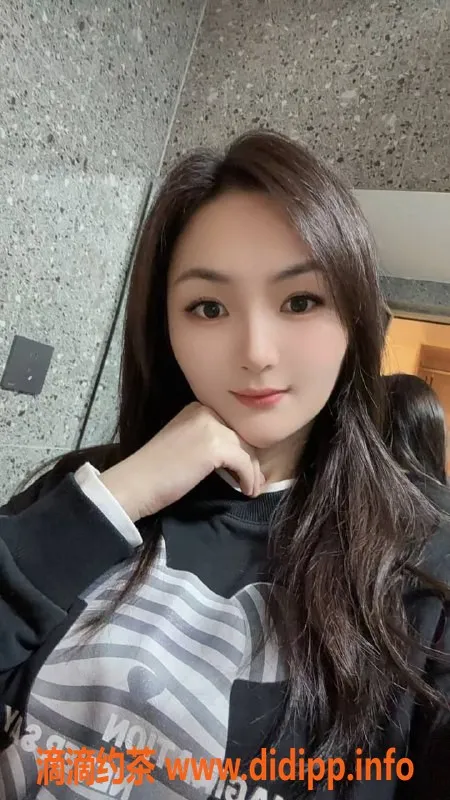 成都楼凤-青羊区少妇车，多美服务性价比高！