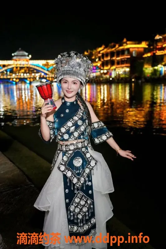 成都楼凤-青羊区少妇车，多美服务性价比高！