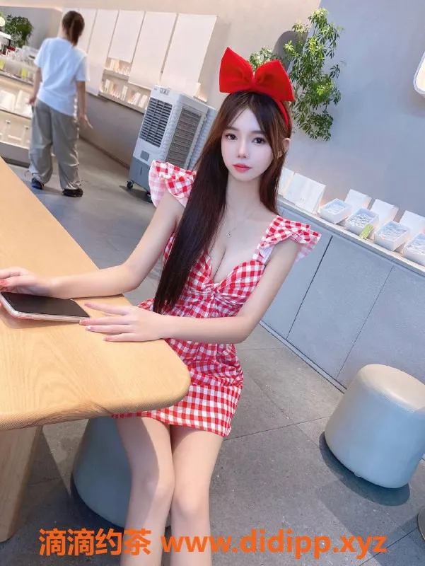 深圳楼凤资源信息,福田恩恩，900元视频验证，本地推荐