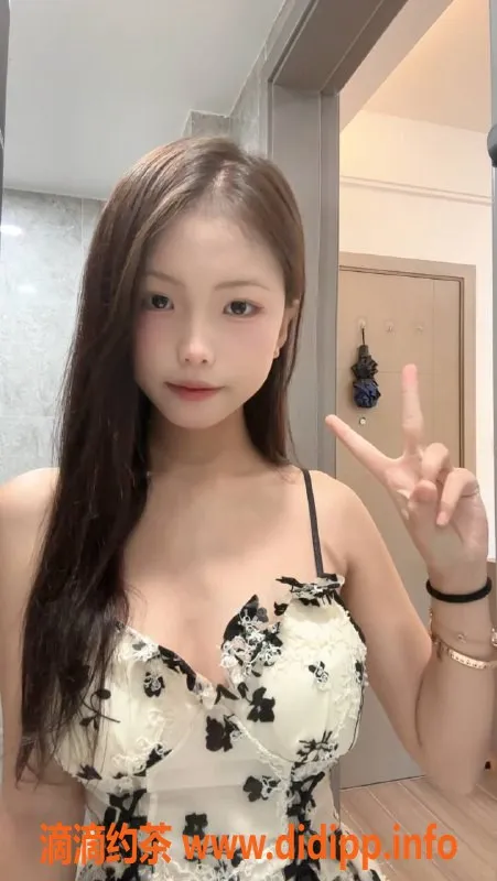 深圳楼凤-宝安露娜，1111P超值服务，视频验证通过