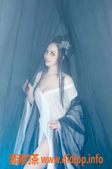 厦门楼凤-瑜伽老师露露，服务热情，身材火辣