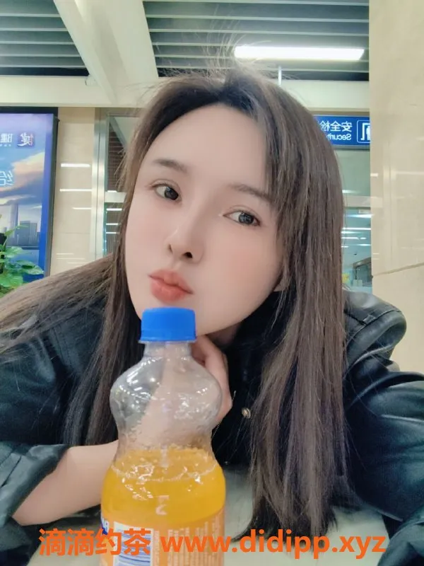 深圳楼凤资源信息,苏曦曦曦，千元御姐可包夜，舌吻服务