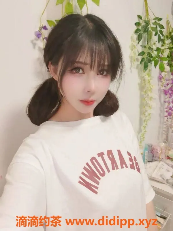 杭州楼凤-拱墅区甜妹儿小艺，气质佳7p 25夜