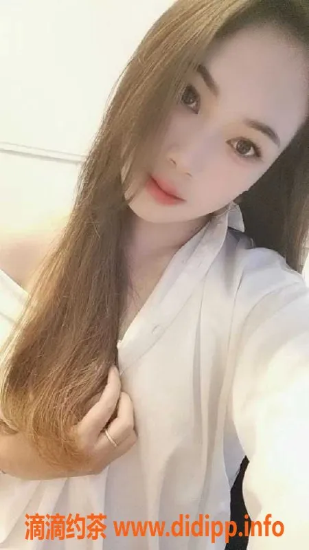 广州楼凤-广州妖精小岑，160cm 45kg 23岁