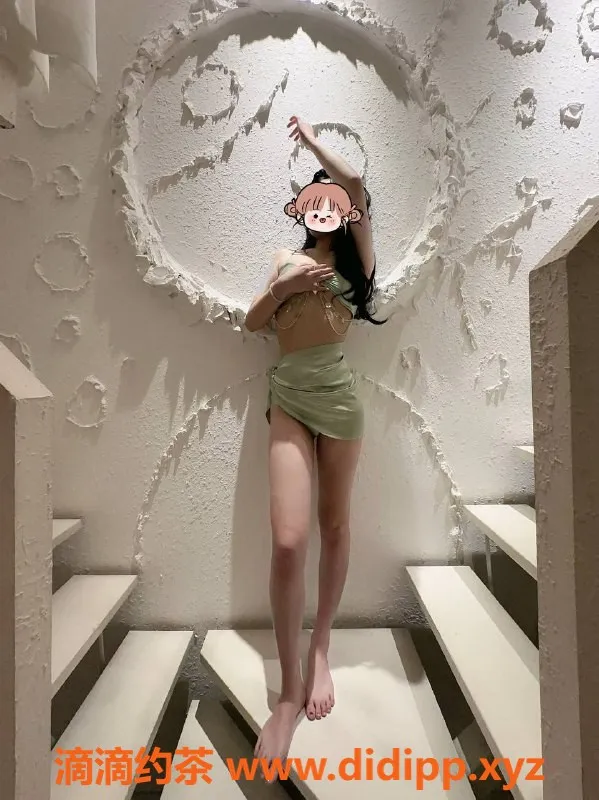 成都楼凤-金牛区花生，性感御姐，课时费仅8p