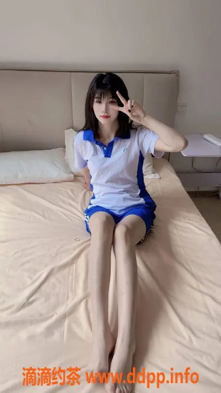 深圳楼凤-福田草莓熊，172cm C罩杯，900P开启愉悦之旅