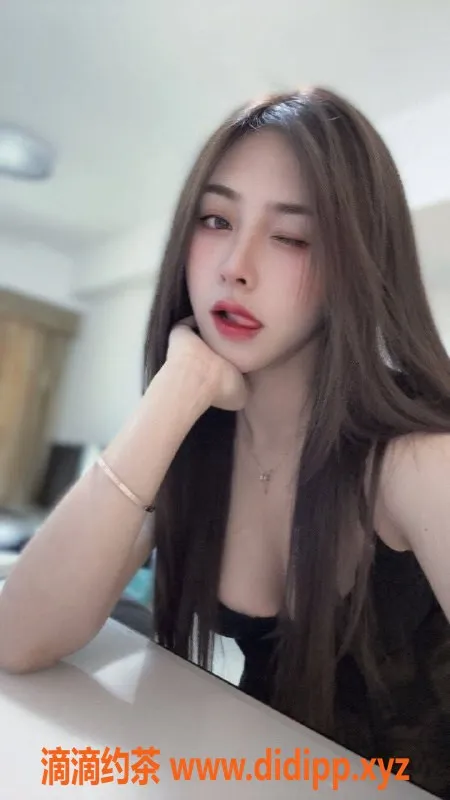 深圳楼凤-南山艺名娜宝，900元/小时，视频验证过