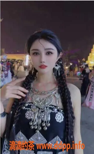 广州楼凤-广州天河一流服务小涵，23岁165cm 瘦身诱惑