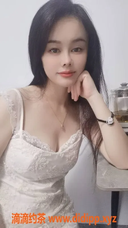 深圳楼凤-光明大胸御姐曼婷，私聊出击仅需P800