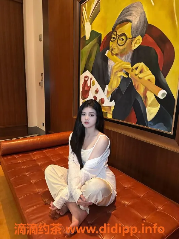 深圳楼凤-深圳龙岗妮子，160cm 45kg 千元档服务