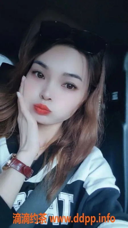 广州楼凤-广州黄埔可儿，21岁162cm，茶水超值服务