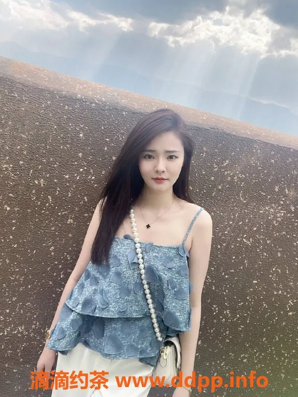 厦门楼凤-湖里区伊人电报老师，视频验证可靠