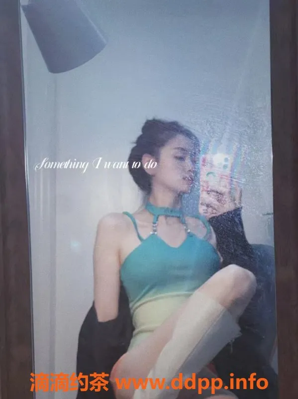 成都楼凤-成华区嫩妹佳佳酱，课时费7p